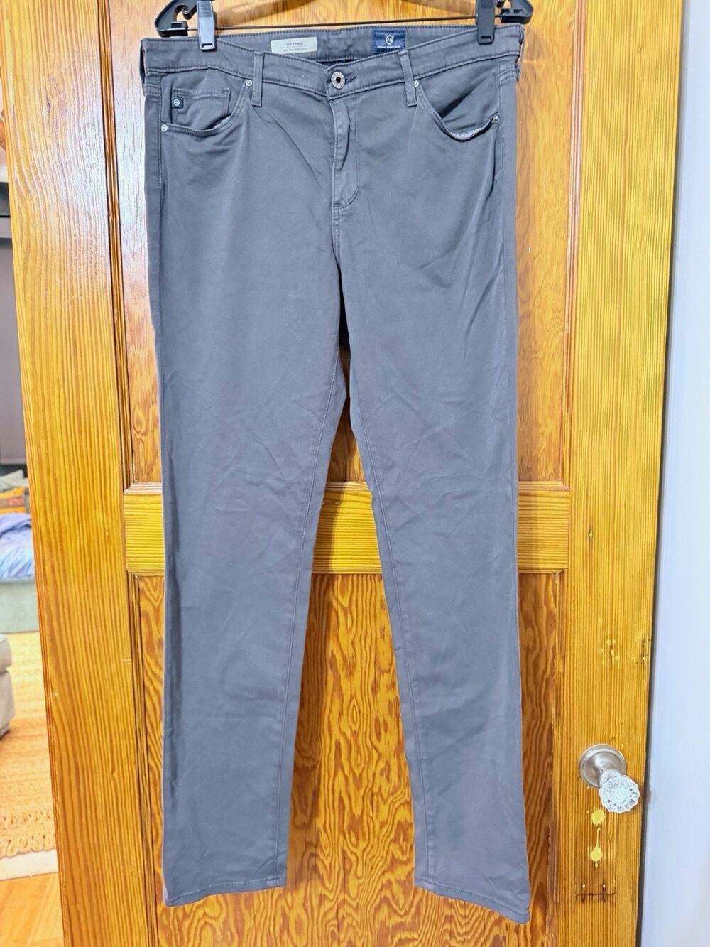 AG Adriano Goldschmied Men’s Gray Solid Flat Front Slim Tapered Jeans 32